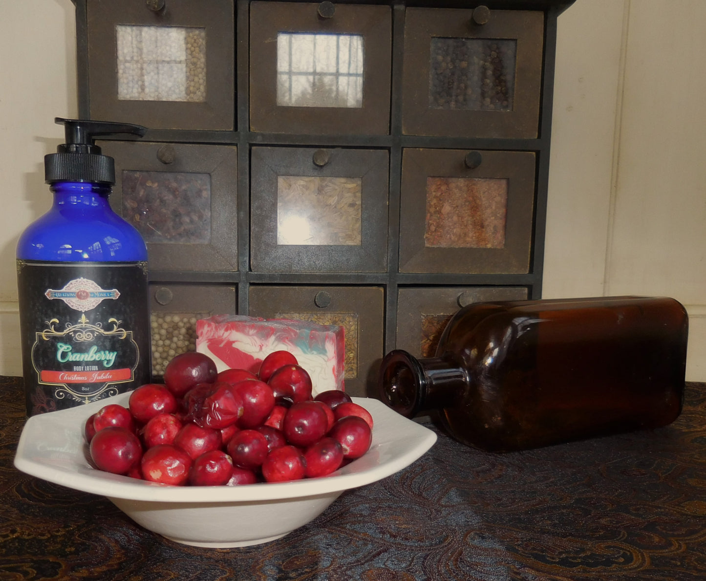Cranberry Christmas Jubilee Soap and Lotion Gift Set